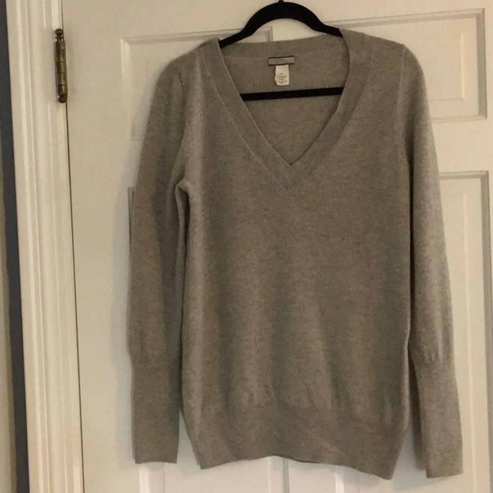 J.Crew V-neck Long Sleeve 100% Cashmere Sweater.